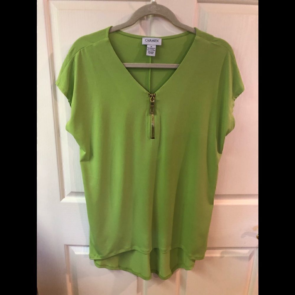 Carmen Marc Valvo top with front zipper